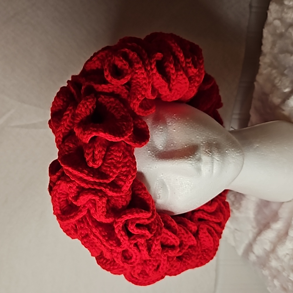 New homade womens Red ruffle bucket hat.